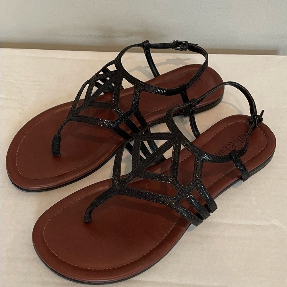 Kelly and Katie Black Sandals size 8.5